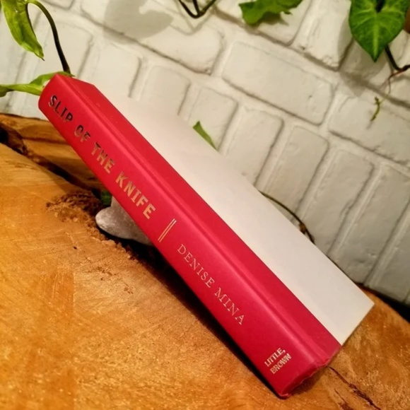 3/$25 Novel Slip of the Knife - Picture 3 of 4